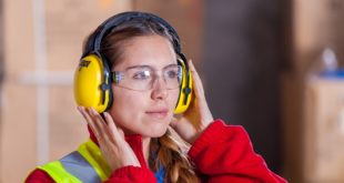 rauen als Heimwerkerinnen